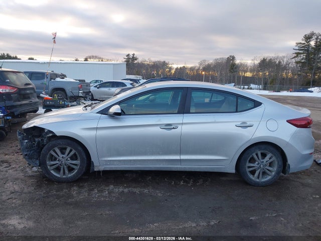 5NPD84LF5HH015206 Hyundai ELANTRA SE