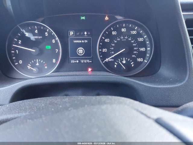 5NPD84LF5HH015206 Hyundai ELANTRA SE