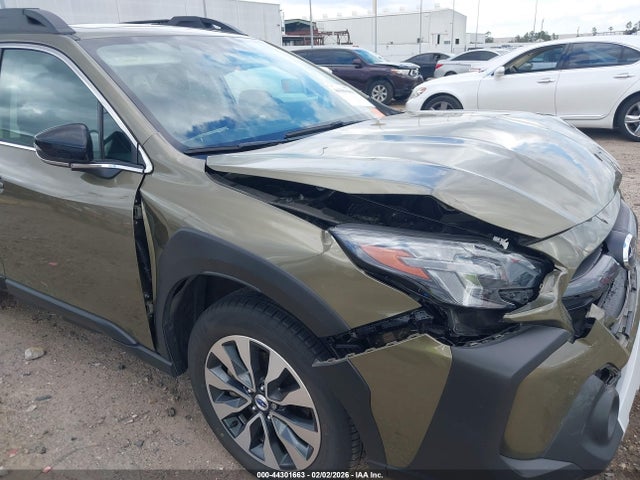 4S4BTANC2P3215800 Subaru Outback Limited