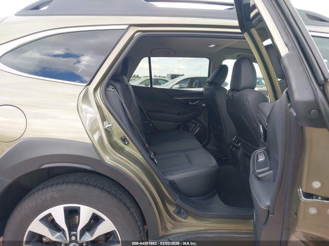 4S4BTANC2P3215800 Subaru Outback Limited