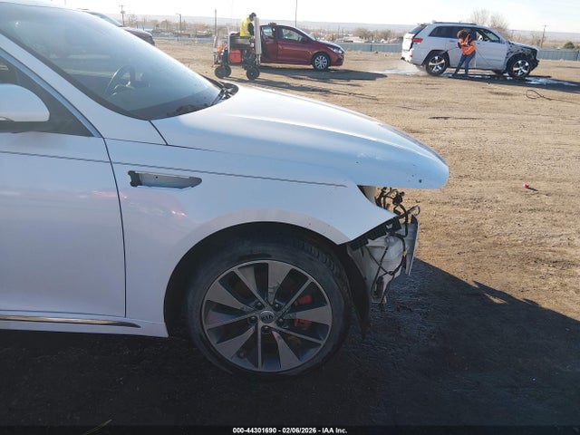 5XXGV4L25GG035081 KIA Optima Sxl Turbo