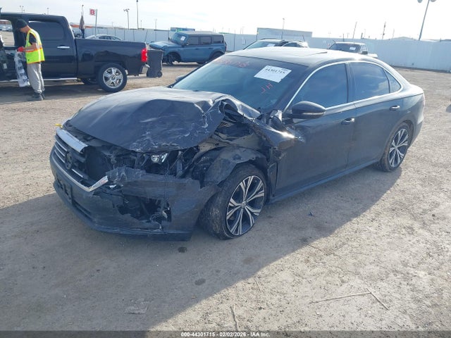 2022 VOLKSWAGEN PASSAT 1VWSA7A36NC003124 Photo 1
