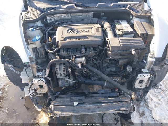 Продаж на аукціоні авто 2015 Volkswagen Beetle 1.8t, vin: 3VW517AT5FM812112, номер лоту: 44301767