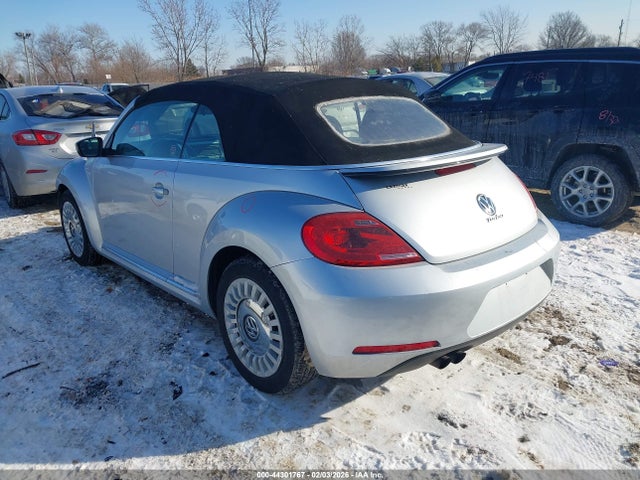 Продаж на аукціоні авто 2015 Volkswagen Beetle 1.8t, vin: 3VW517AT5FM812112, номер лоту: 44301767