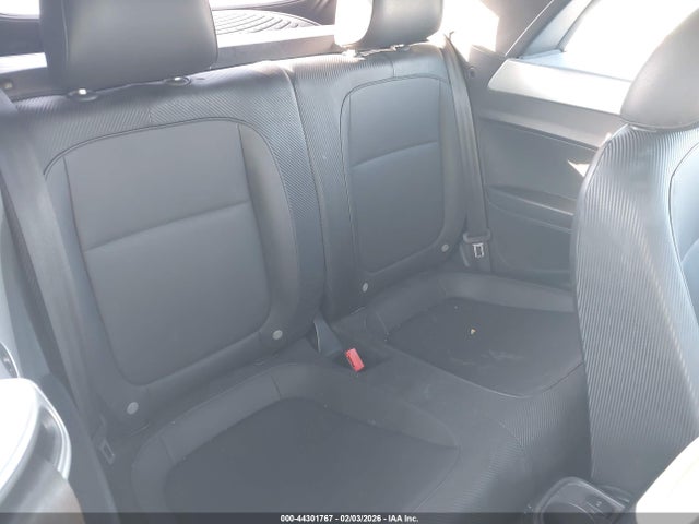 Продаж на аукціоні авто 2015 Volkswagen Beetle 1.8t, vin: 3VW517AT5FM812112, номер лоту: 44301767