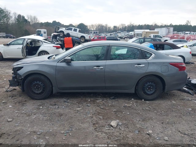 Nissan Altima 2.5 S 2018 1N4AL3AP8JC191908 Image 15