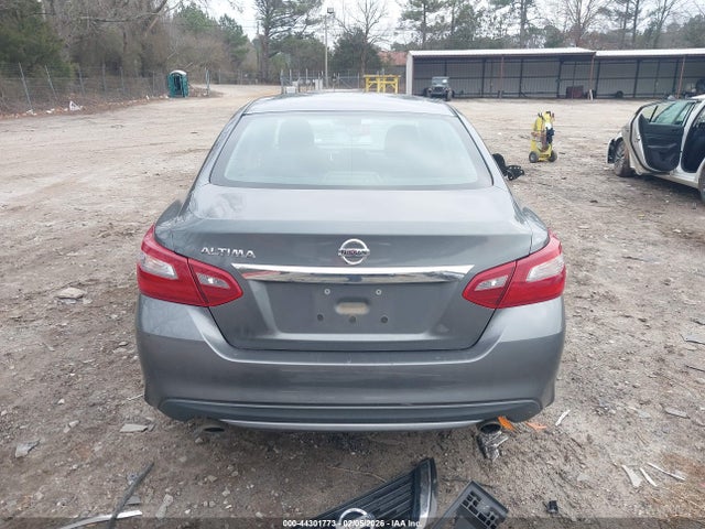 Nissan Altima 2.5 S 2018 1N4AL3AP8JC191908 Image 17