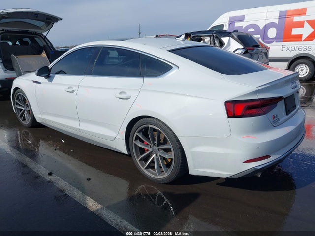 2018 AUDI S5 WAUC4CF56JA065577 Photo 2