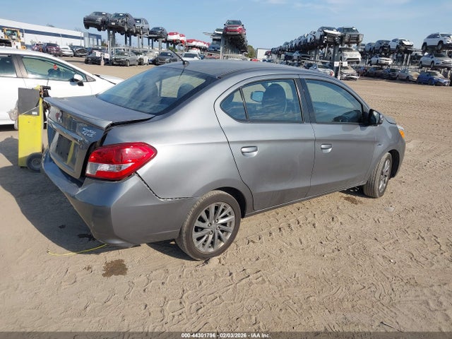 2018 MITSUBISHI MIRAGE G4 ML32F4FJ8JHF05050 Photo 3
