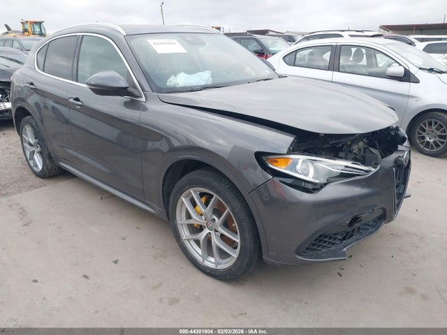 2021 ALFA ROMEO STELVIO ZASPAKBN4M7D18739
