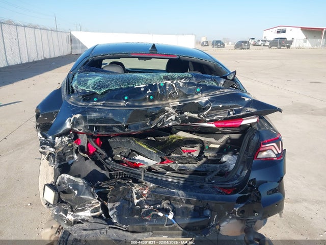 5XXG44J87RG243363 KIA K5 Gt