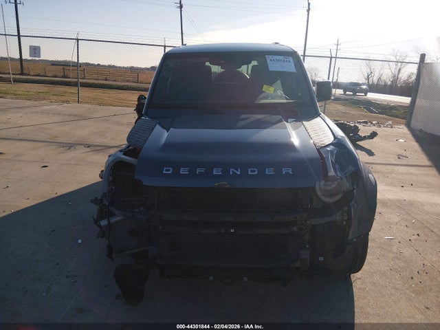 Продаж на аукціоні авто 2025 Land Rover Defender 110 P300, vin: SALEJ7EX4S2448971, номер лоту: 44301844