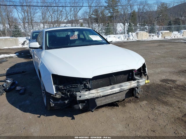 2013 AUDI A5 WAUCFAFR0DA054211 Photo 5