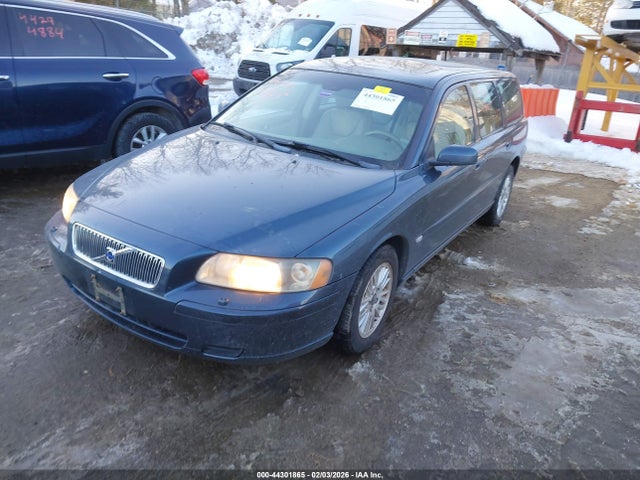 Продажа на аукционе авто 2005 Volvo V70 2.4, vin: YV1SW640852505858, номер лота: 44301865