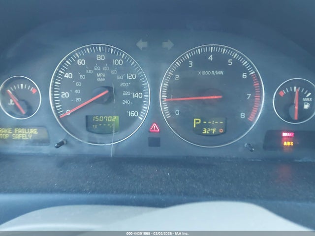 Продажа на аукционе авто 2005 Volvo V70 2.4, vin: YV1SW640852505858, номер лота: 44301865