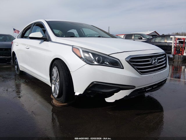 2016 Hyundai Sonata Se მანქანა იყიდება აუქციონზე, vin: 5NPE24AF7GH340138, აუქციონის ნომერი: 44301882