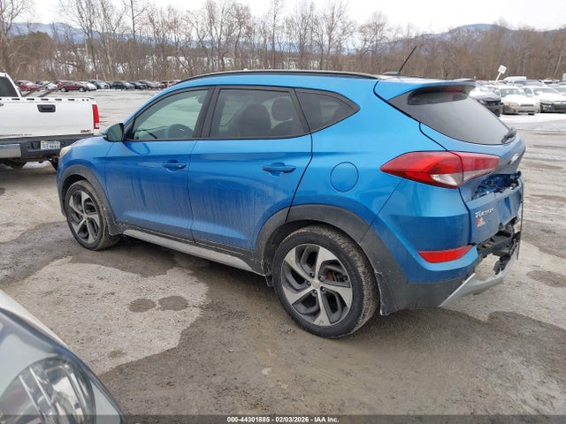 2017 HYUNDAI TUCSON KM8J3CA22HU554539 Photo 2