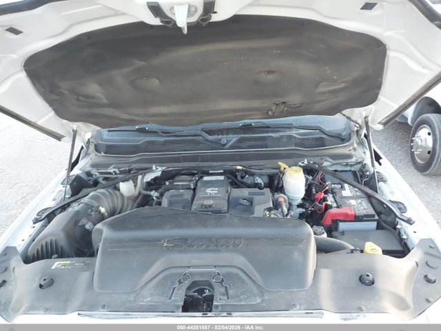 2020 RAM 5500 CHASSIS 3C7WRNFL5LG105280 Photo 9