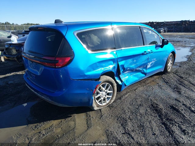 2C4RC1BG2TR203965 Chrysler Pacifica Select