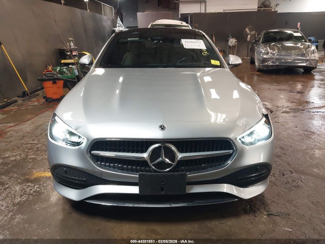 2022 Mercedes-benz C 300 Sedan მანქანა იყიდება აუქციონზე, vin: W1KAF4GB4NR049972, აუქციონის ნომერი: 44301951