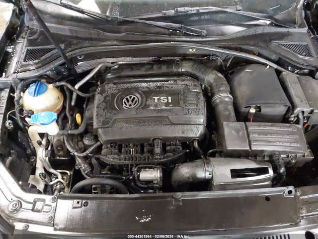 Продаж на аукціоні авто 2015 Volkswagen Passat 1.8t Limited Edition, vin: 1VWAT7A30FC115313, номер лоту: 44301964