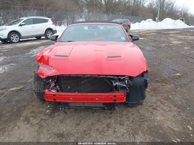 Ford Mustang Ecoboost Premium 2021 1FATP8UH3M5115956 Image 13