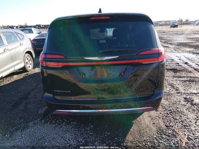 2C4RC1BG2SR577037 Chrysler Pacifica Select