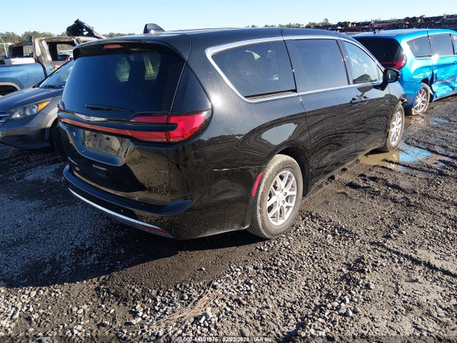 2C4RC1BG2SR577037 Chrysler Pacifica Select