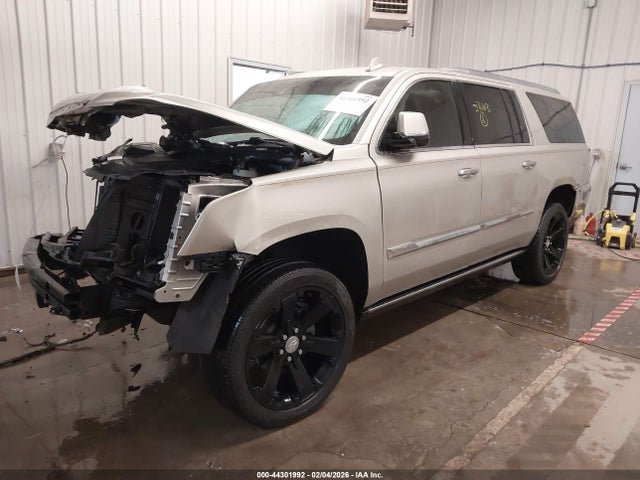 Продажа на аукционе авто 2016 Cadillac Escalade Esv Platinum, vin: 1GYS4KKJ8GR276103, номер лота: 44301992