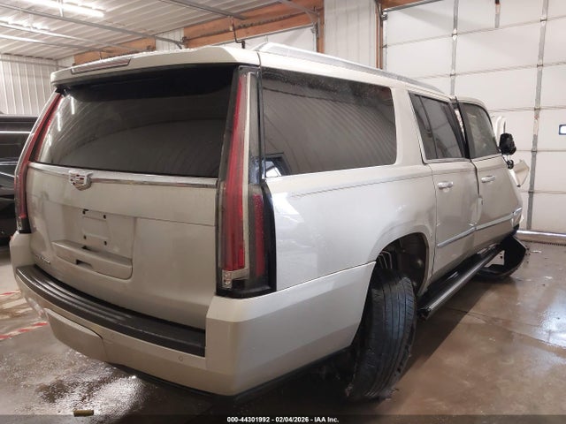 Продажа на аукционе авто 2016 Cadillac Escalade Esv Platinum, vin: 1GYS4KKJ8GR276103, номер лота: 44301992