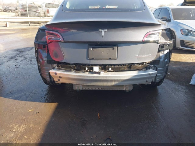 2021 TESLA MODEL 3 5YJ3E1EC7MF093663 Photo 5