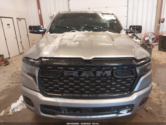 Aukcja sprzedaży 2025 Ram 1500 Big Horn  4x4 5'7 Box, vin: 1C6SRFFP9SN543852, numer aukcji: 44302093