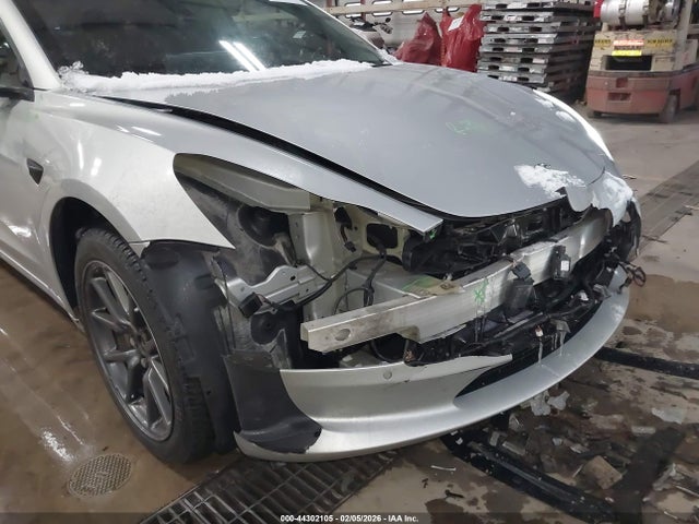 Aukcja sprzedaży 2018 Tesla Model 3 Long Range/mid Range, vin: 5YJ3E1EA0JF008768, numer aukcji: 44302105