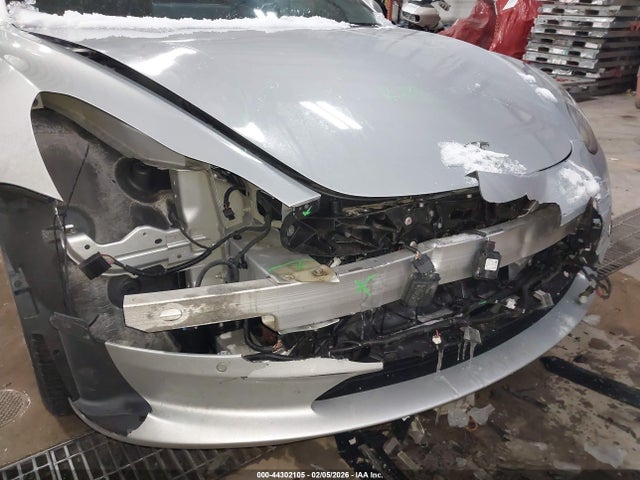 Aukcja sprzedaży 2018 Tesla Model 3 Long Range/mid Range, vin: 5YJ3E1EA0JF008768, numer aukcji: 44302105