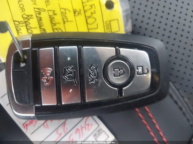 3FMTK3SU0SMA25307 Ford Mustang Mach-e Premium
