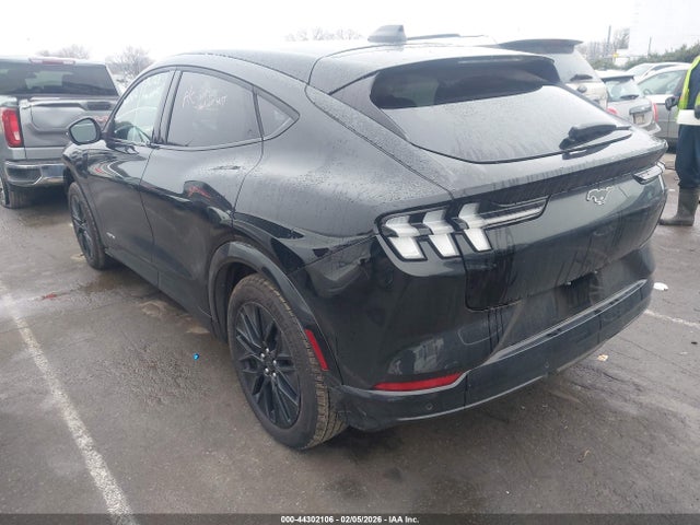 3FMTK3SU0SMA25307 Ford Mustang Mach-e Premium
