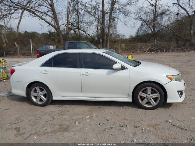 4T1BF1FK7EU455770 Toyota CAMRY SE