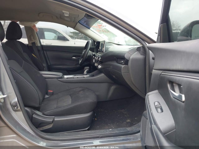 3N1AB8CV5MY237845 Nissan Sentra Sv Xtronic Cvt