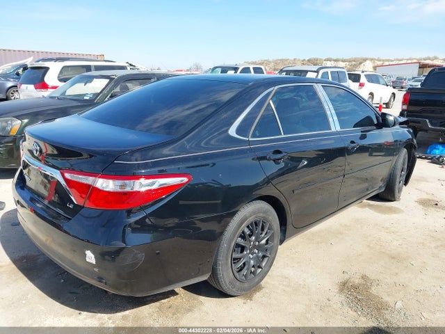 Toyota CAMRY LE 2015 4T4BF1FK5FR447481 Image 4
