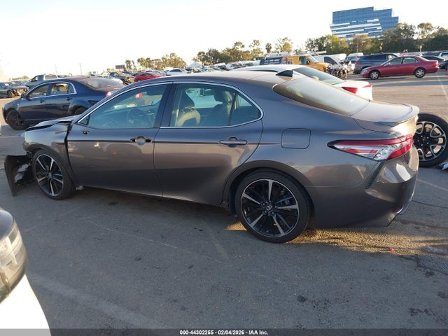 4T1BZ1HK1JU007443 Toyota Camry Xse V6