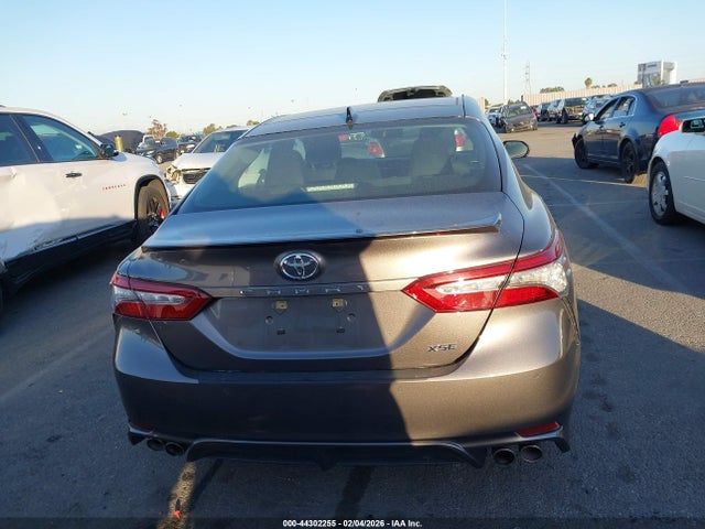 4T1BZ1HK1JU007443 Toyota Camry Xse V6