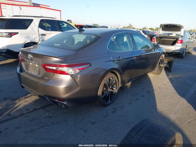 4T1BZ1HK1JU007443 Toyota Camry Xse V6