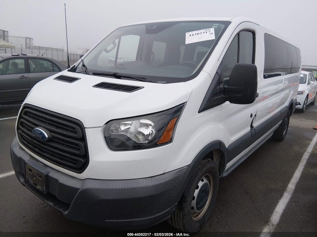 1FBZX2ZM7JKA75566 Ford Transit-350 Xl