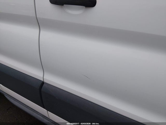 1FBZX2ZM7JKA75566 Ford Transit-350 Xl