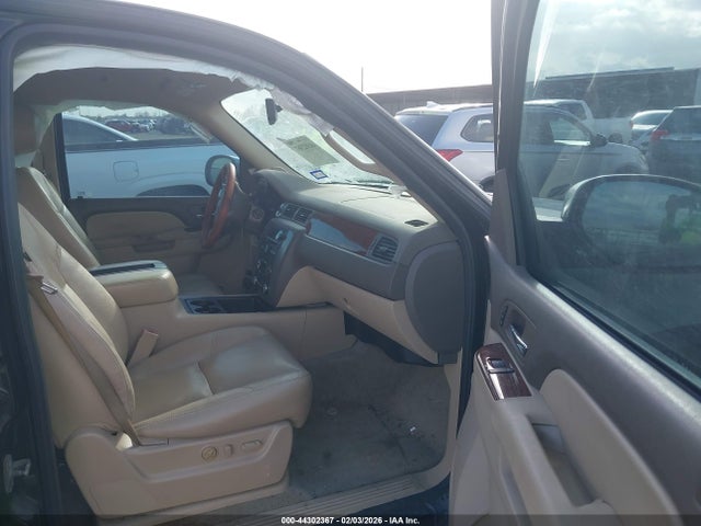 Aukcja sprzedaży 2012 Gmc Yukon Xl 1500 Slt, vin: 1GKS1KE04CR282996, numer aukcji: 44302367