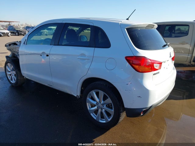 2015 MITSUBISHI OUTLANDER SPORT 4A4AP3AUXFE045289 Photo 2