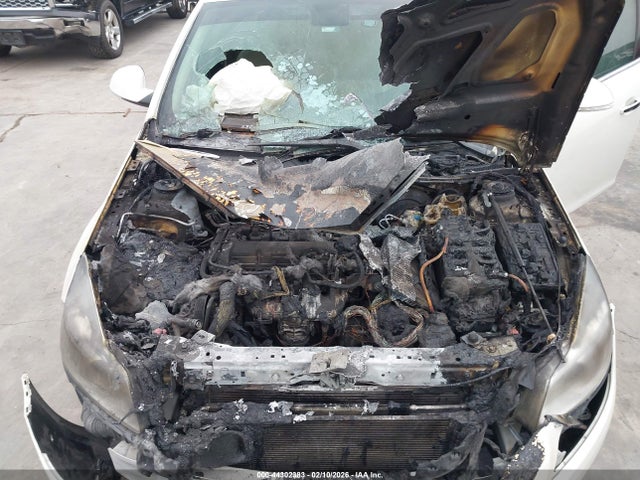 44302383 :رقم المزاد ، 2G4GT5GV3D9120516 vin ، 2013 Buick Regal Turbo - Premium 2 مزاد بيع