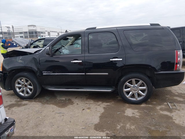 Продажа на аукционе авто 2012 Gmc Yukon Denali, vin: 1GKS1EEF4CR303979, номер лота: 44302390
