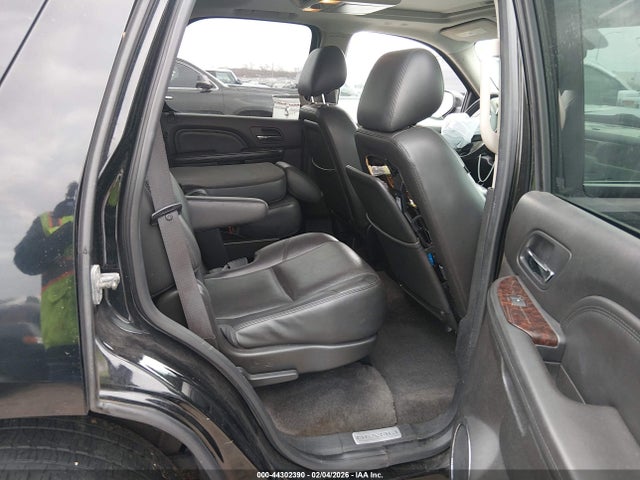 Продажа на аукционе авто 2012 Gmc Yukon Denali, vin: 1GKS1EEF4CR303979, номер лота: 44302390