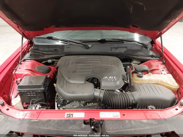44302424 :رقم المزاد ، 2C3CDYAG1EH229760 vin ، 2014 Dodge Challenger Sxt مزاد بيع